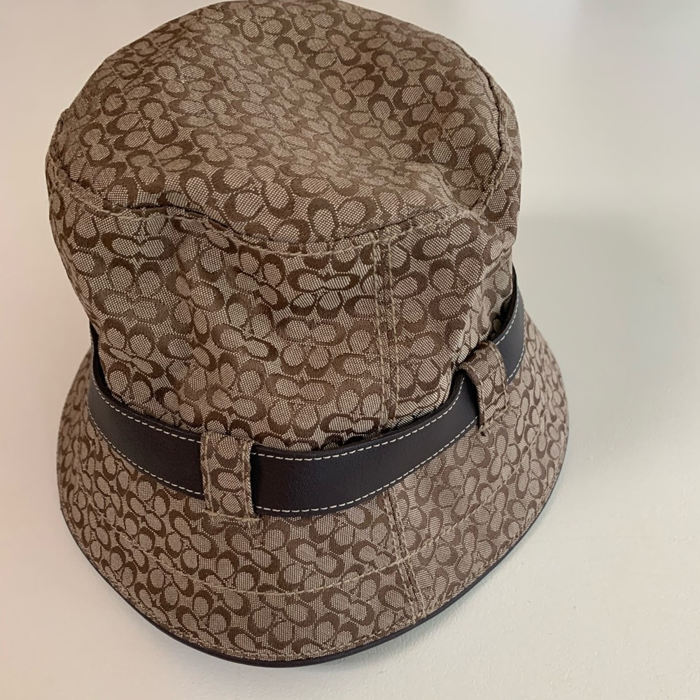 Vintage Coach Bucket Hat with belt buckle trim - Picture 2 of 3